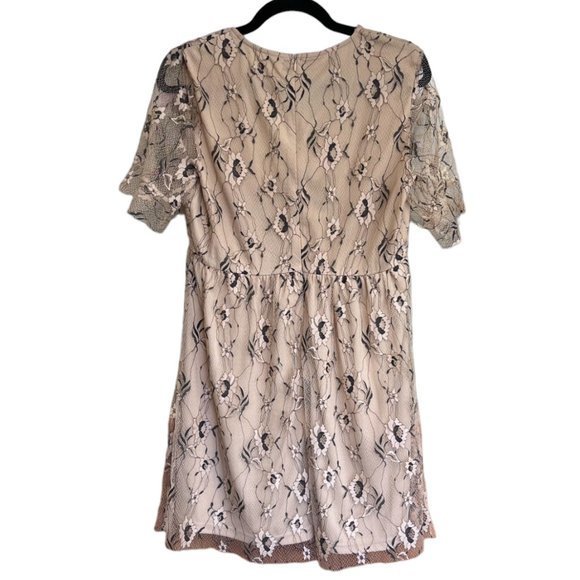 Women's Francesca’s Tan Floral Lace Overlay Mini Dress M - Picture 5 of 8